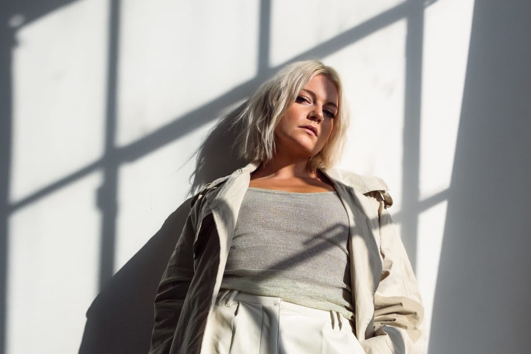 JESSIA - Moved Around You