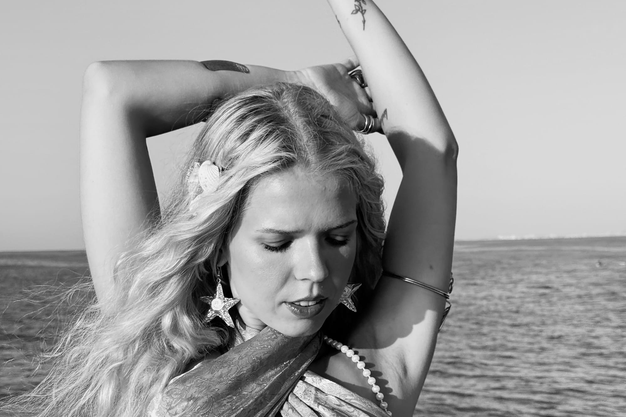 Dalia - stupid lover girl