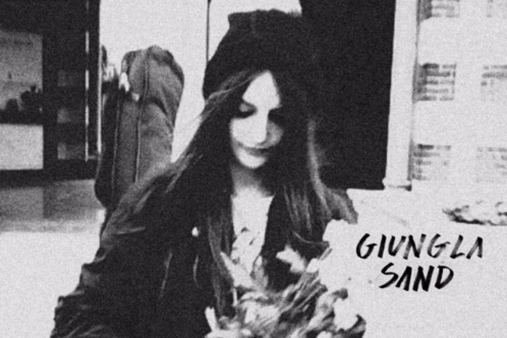 SONG PICK: Giungla - Sand