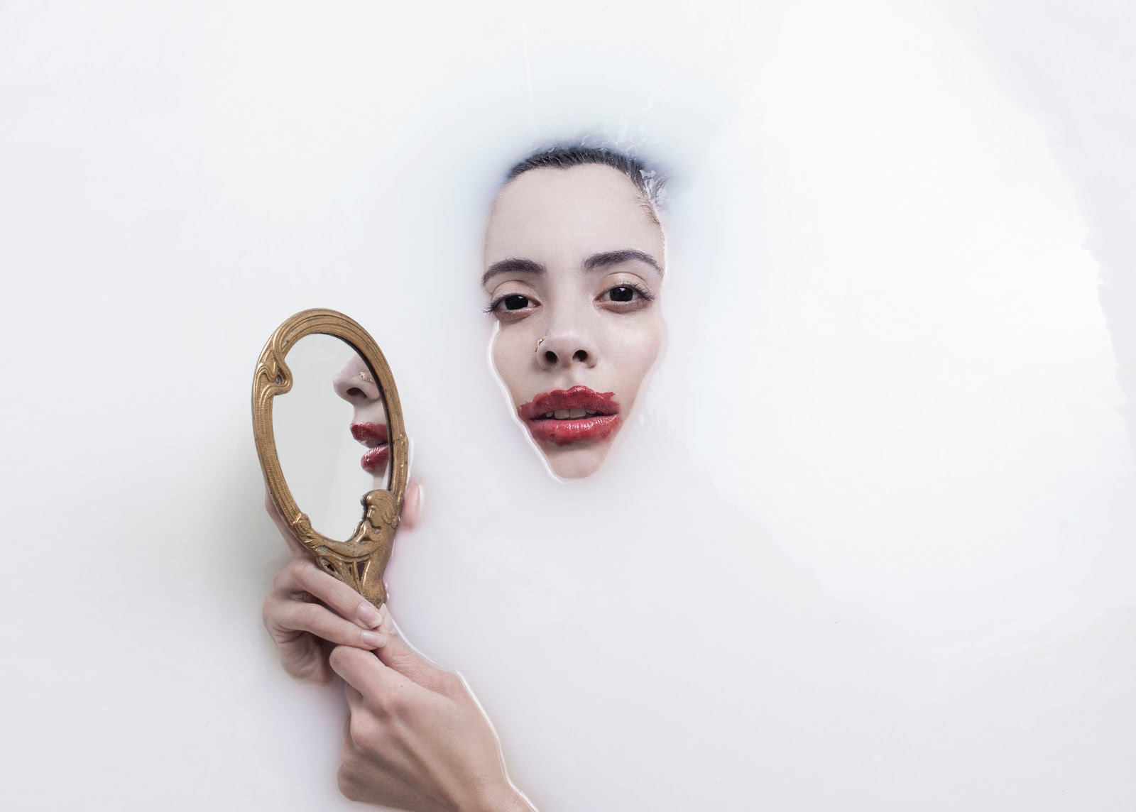 SONG PICK: Hezen - Oil Fire (Video)