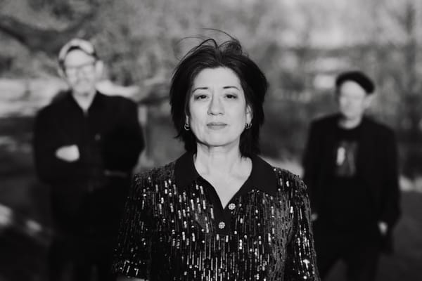 Miki Berenyi Trio - Island of One