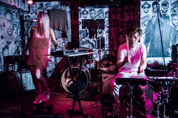 PHOTOS: Lara Snow live in New York City