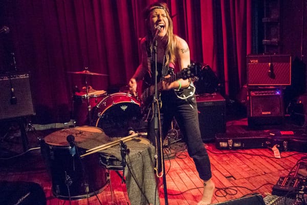 PHOTOS: Idgy Dean live at Union Pool